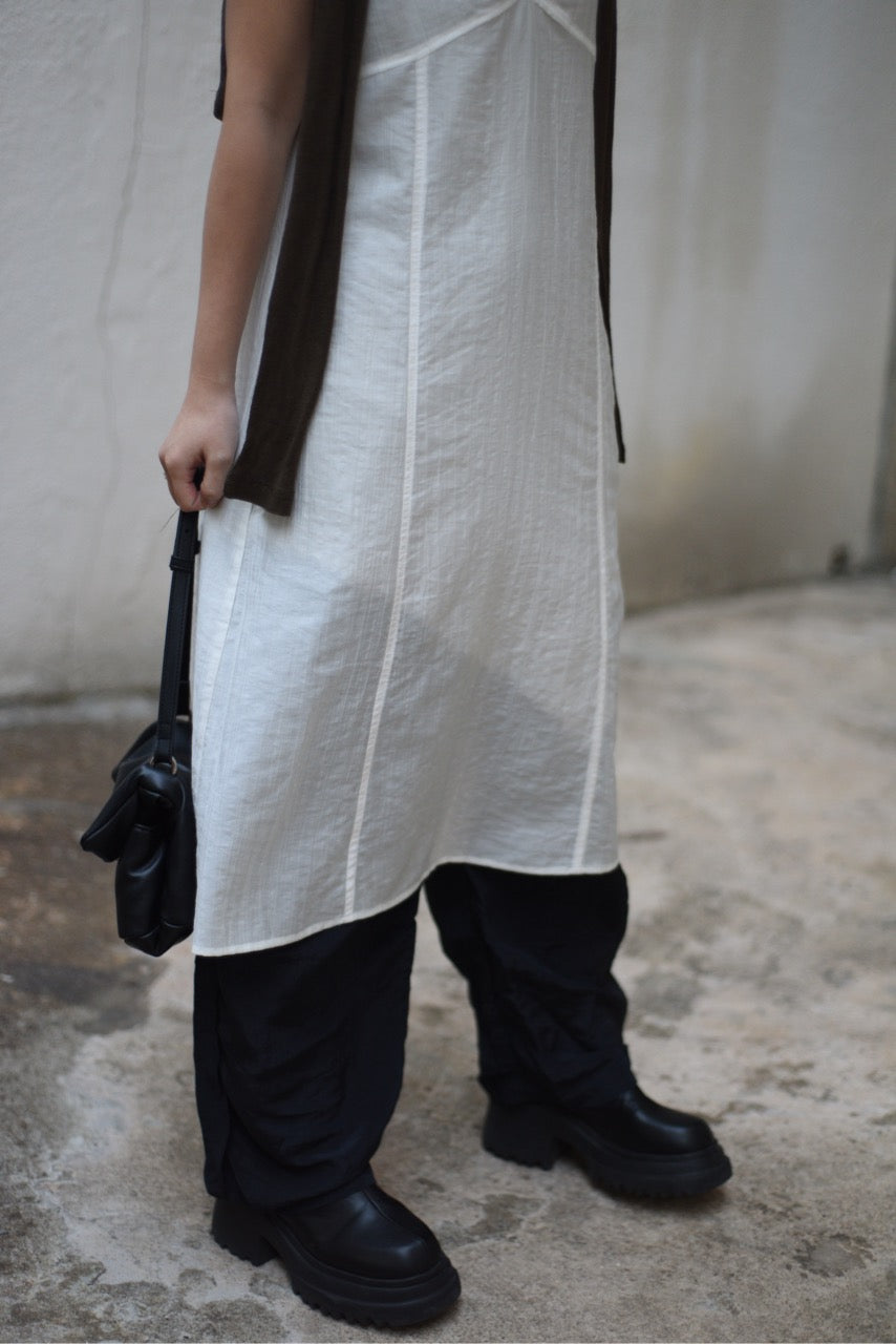 輕薄半透細肩帶連身外罩裙